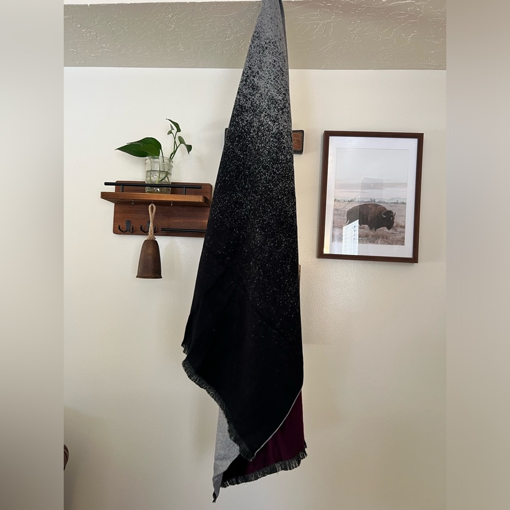 Fabletics Blanket Scarf